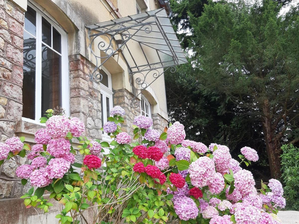 La Garenne Bed & Breakfast Bricquebec Bagian luar foto