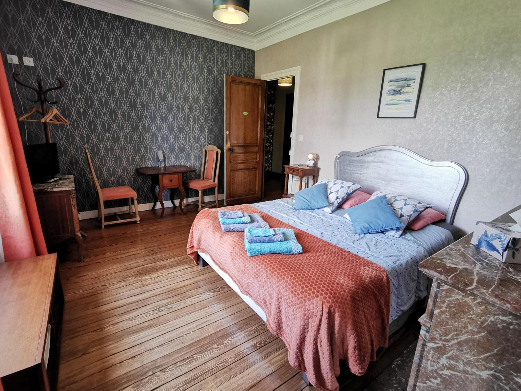 La Garenne Bed & Breakfast Bricquebec Bagian luar foto